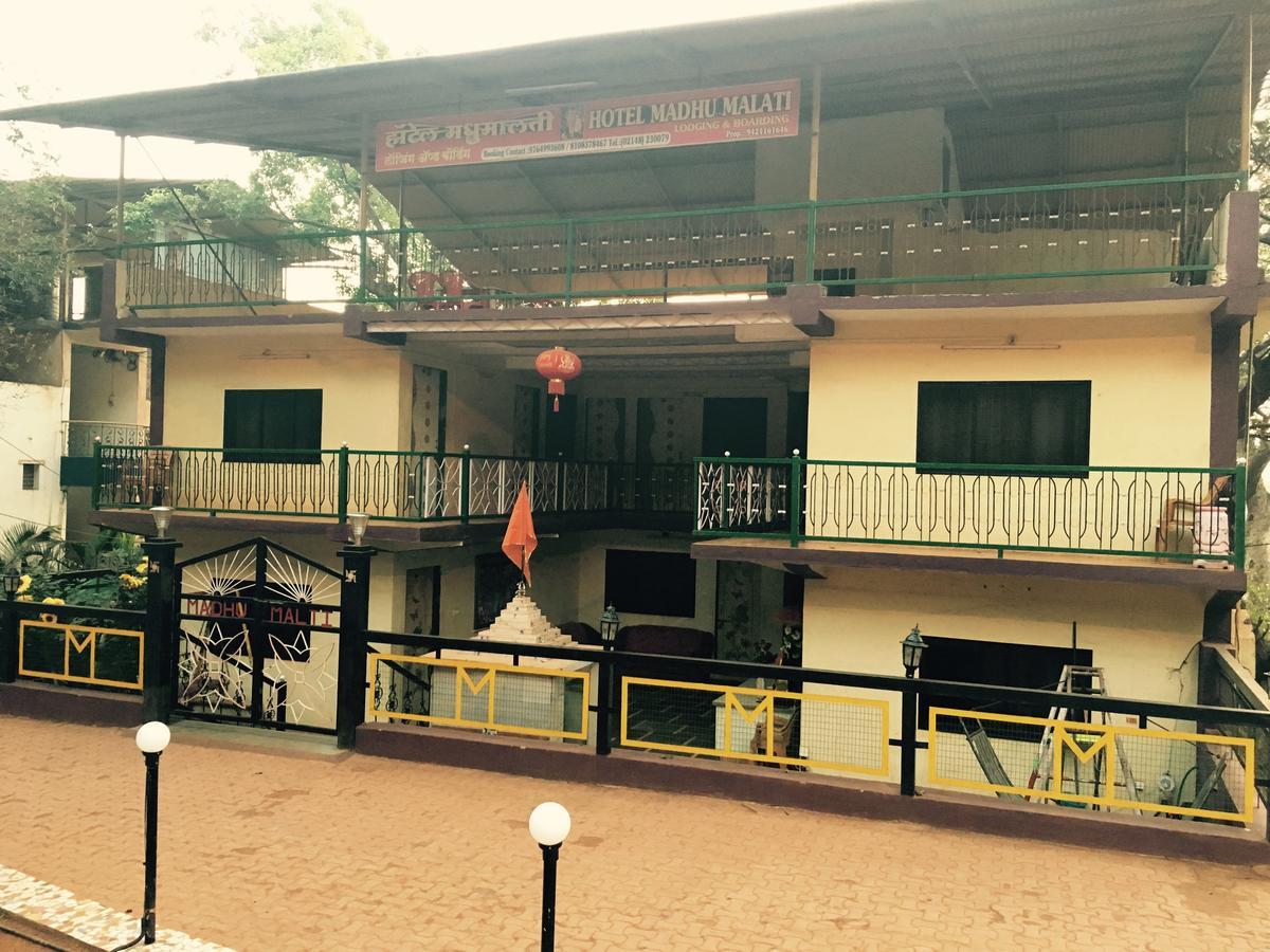 Hotel Madhumalti Matheran Exterior foto